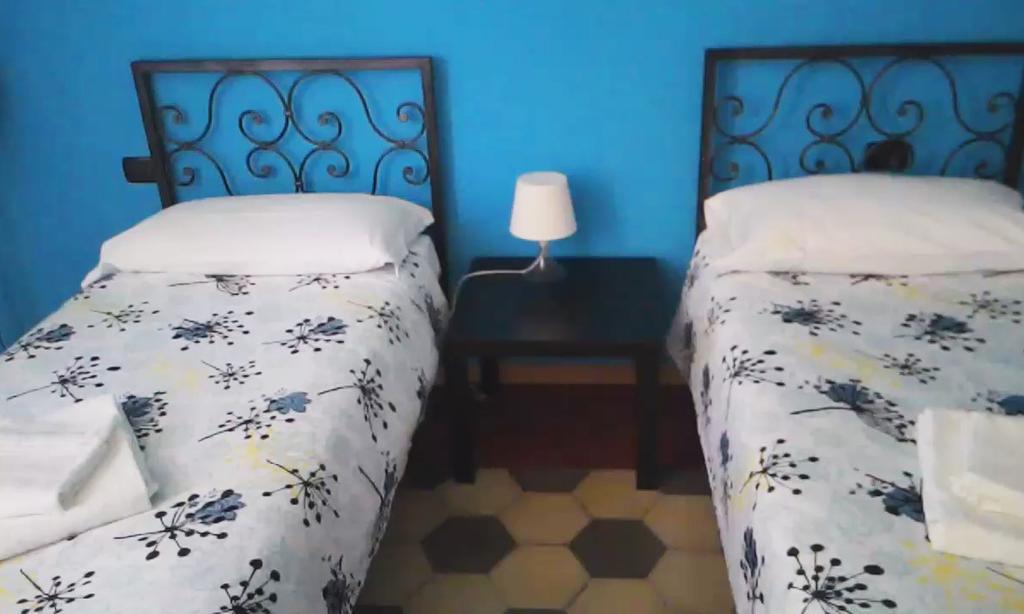 1929 Castle Guest Hotel แบร์กาโม ภายนอก รูปภาพ