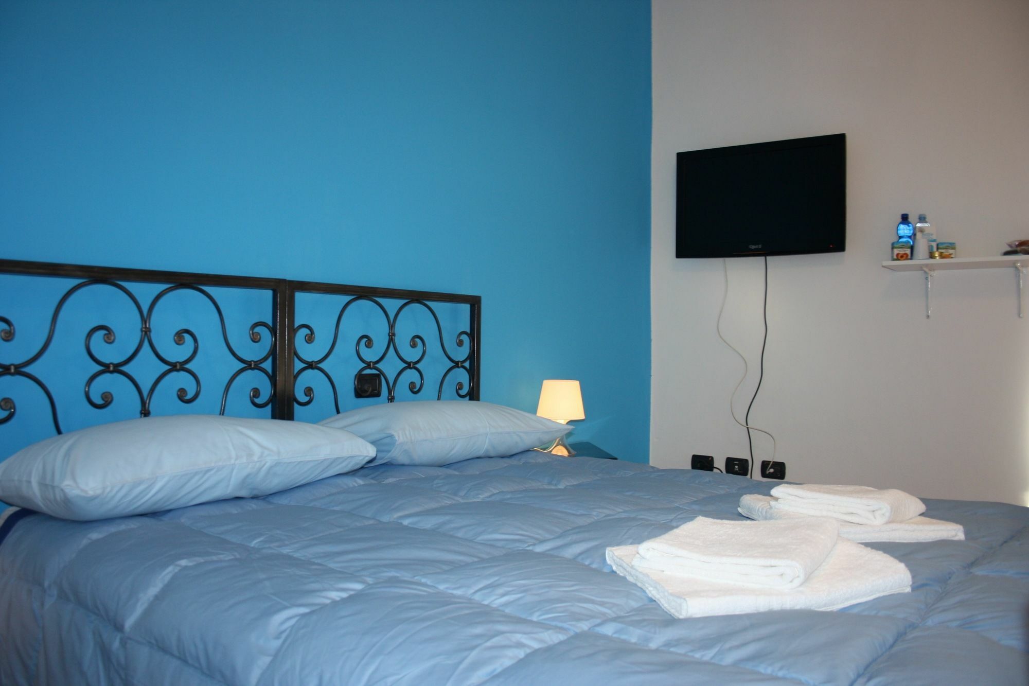 1929 Castle Guest Hotel แบร์กาโม ภายนอก รูปภาพ